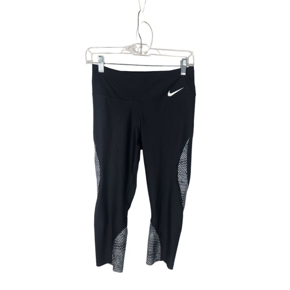 Nike Dri-Fit Cropped leggings size small